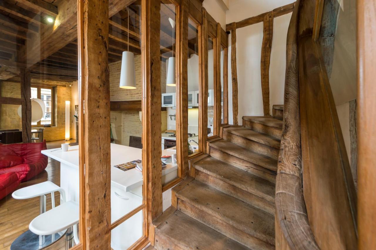 Suite Mana Ohana - Luxe Et Authenticite A 2 Pas De La Place Ducale Avec Parking Prive Charleville-Mezieres Ngoại thất bức ảnh